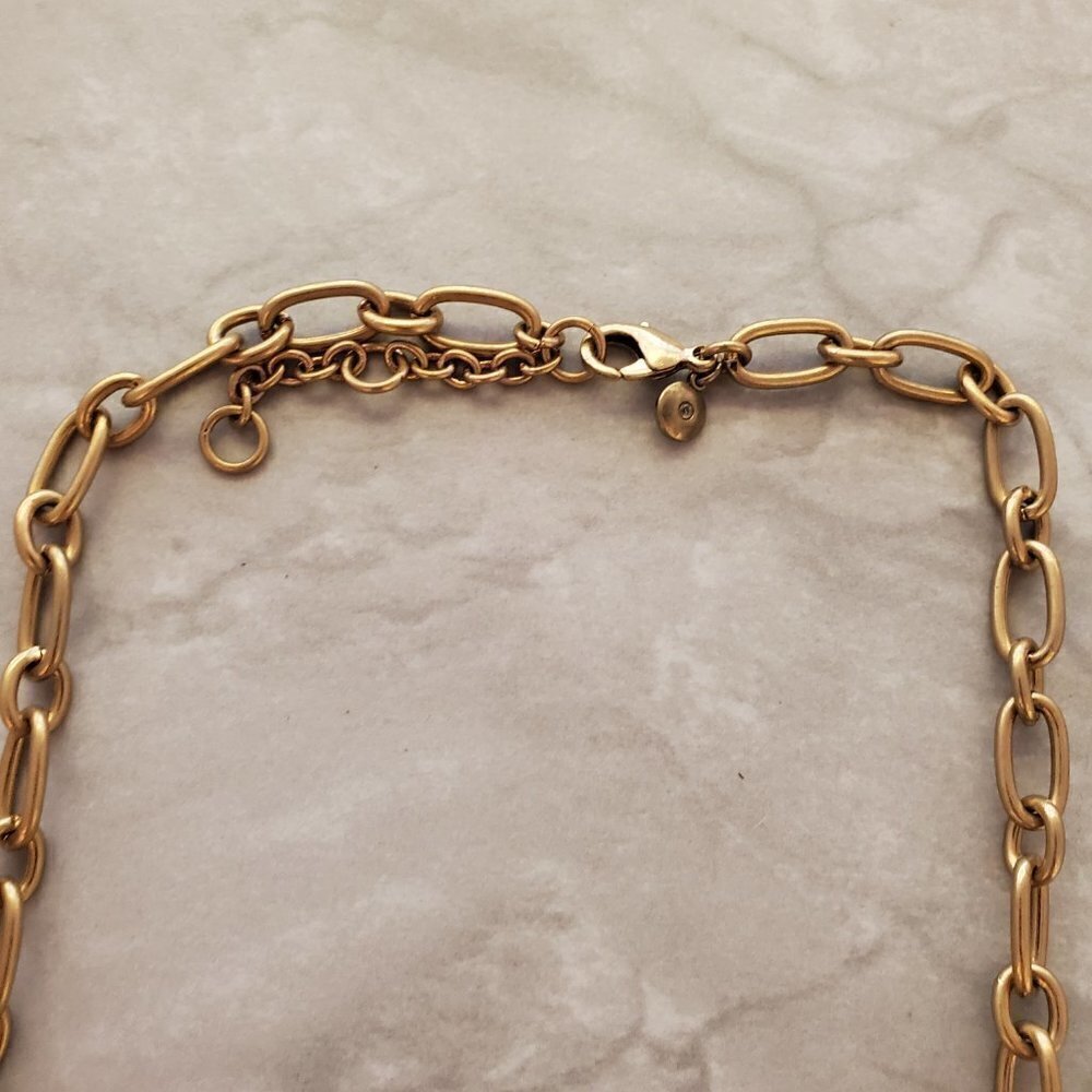✨ J.Crew Classic Rhinestones Pave Crystal Medallion Statement Necklace ✨ - Picture 8 of 12